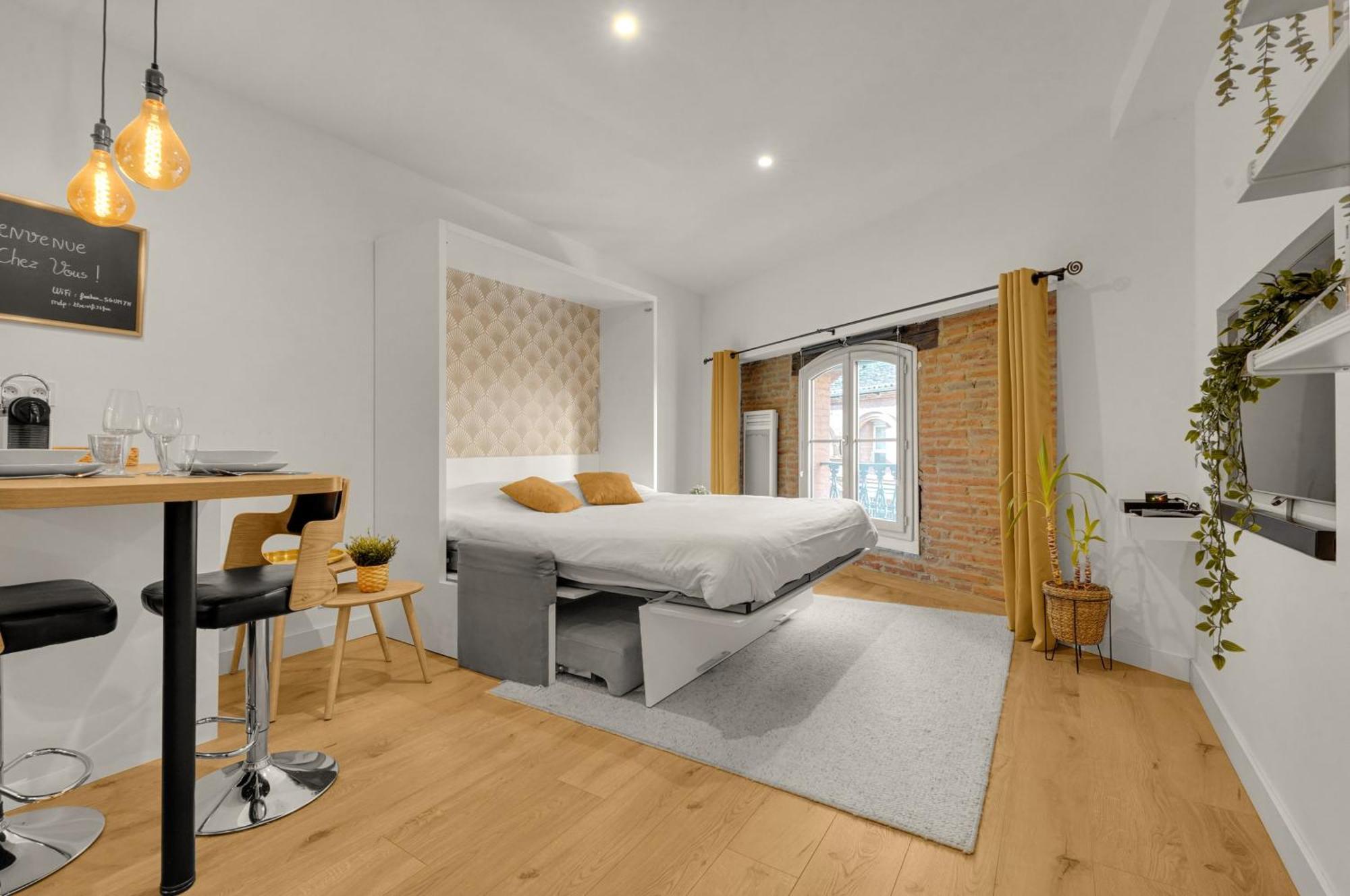 Le Floral - Cosy Studio Climatise Avec Parking Prive Et Netflix Toulouse Luaran gambar